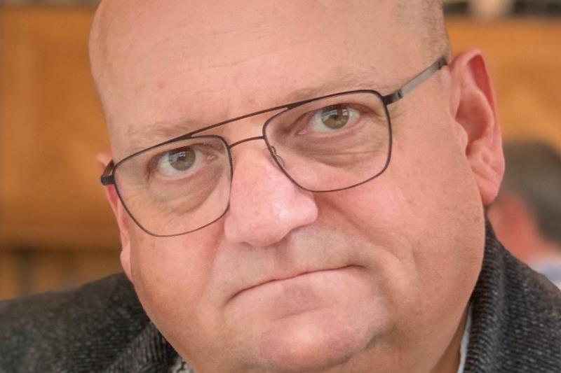 Mark Burton Profiles GRC World Forums