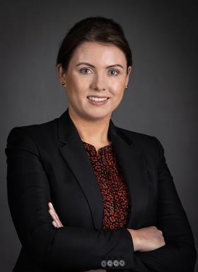 Fiona Hanrahan headshot