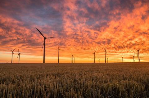 esg_renewables_windmills